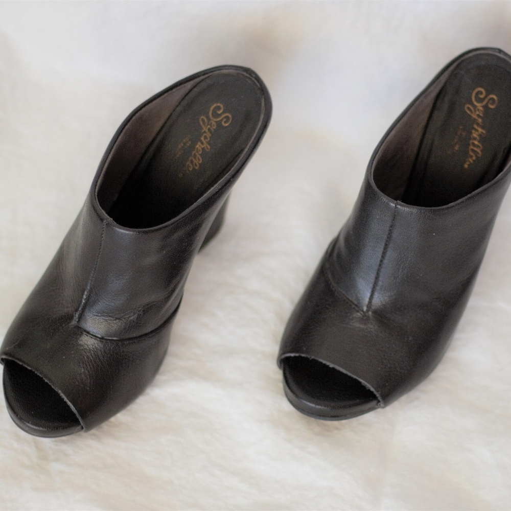Seychelles Heels